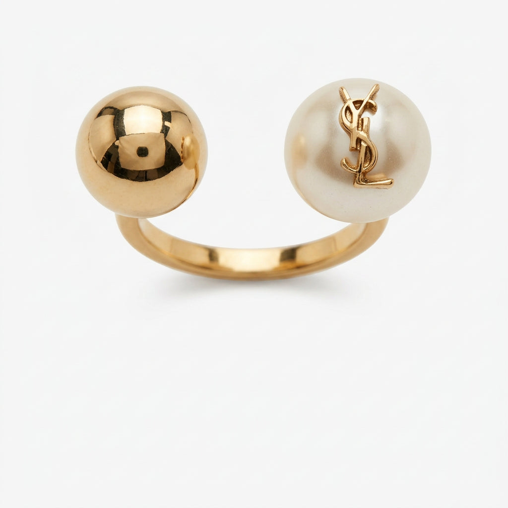 SAINT LAURENT Cassandre Ring